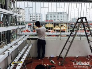 Đặt giàn trồng rau thủy canh tại nhà có cần theo phong thủy?